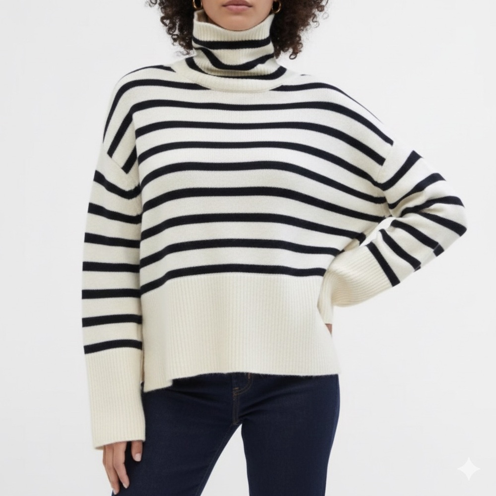 GAP 100% Cotton Striped Turtleneck Sweater Navy Off White Split Hem Pullover M